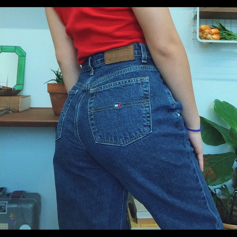 🍒 Tommy Hilfiger mom jeans 🍒